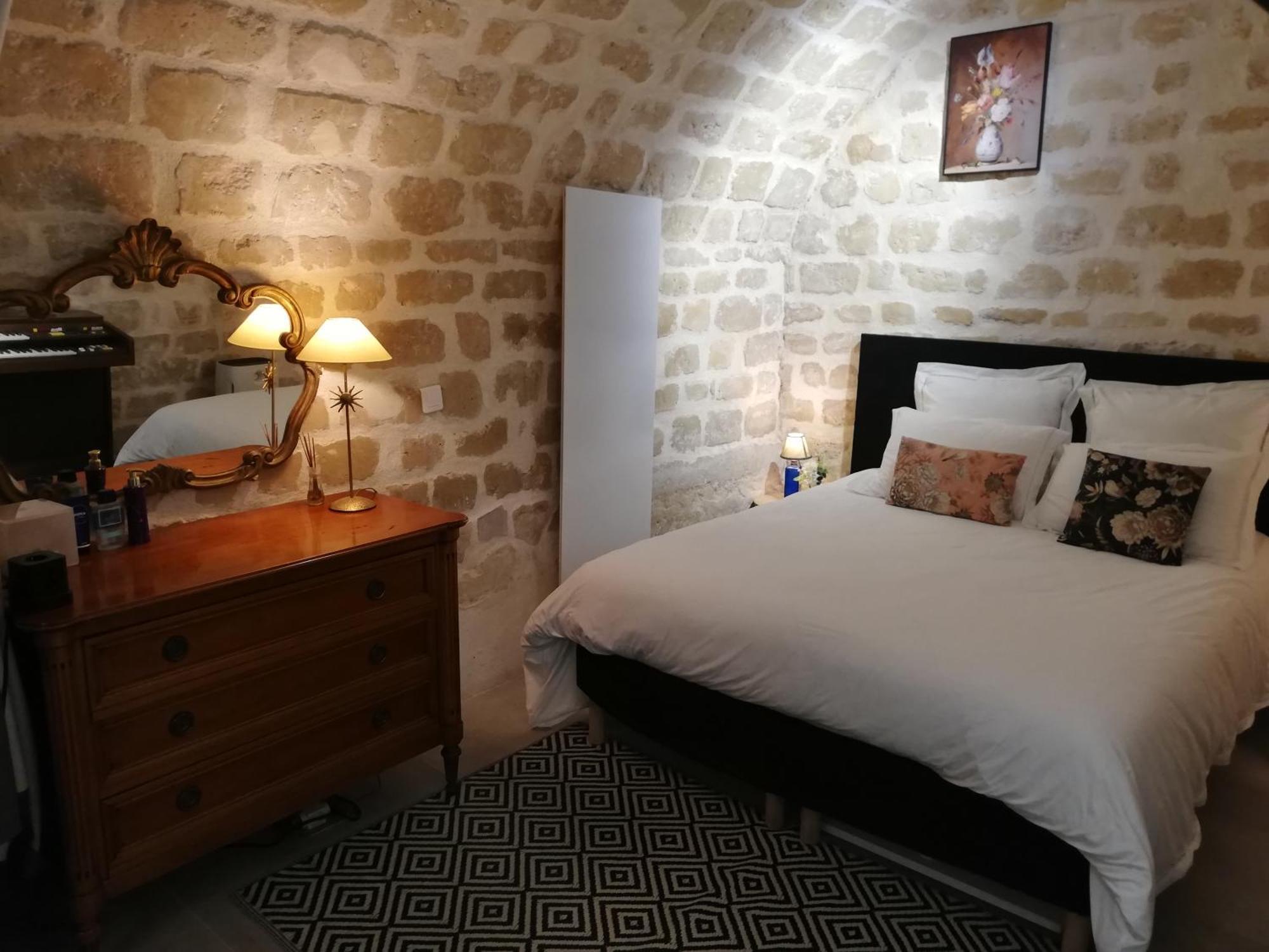 パリLes Freres Montgolfier - Le Marais - 80 M2アパートメント エクステリア 写真