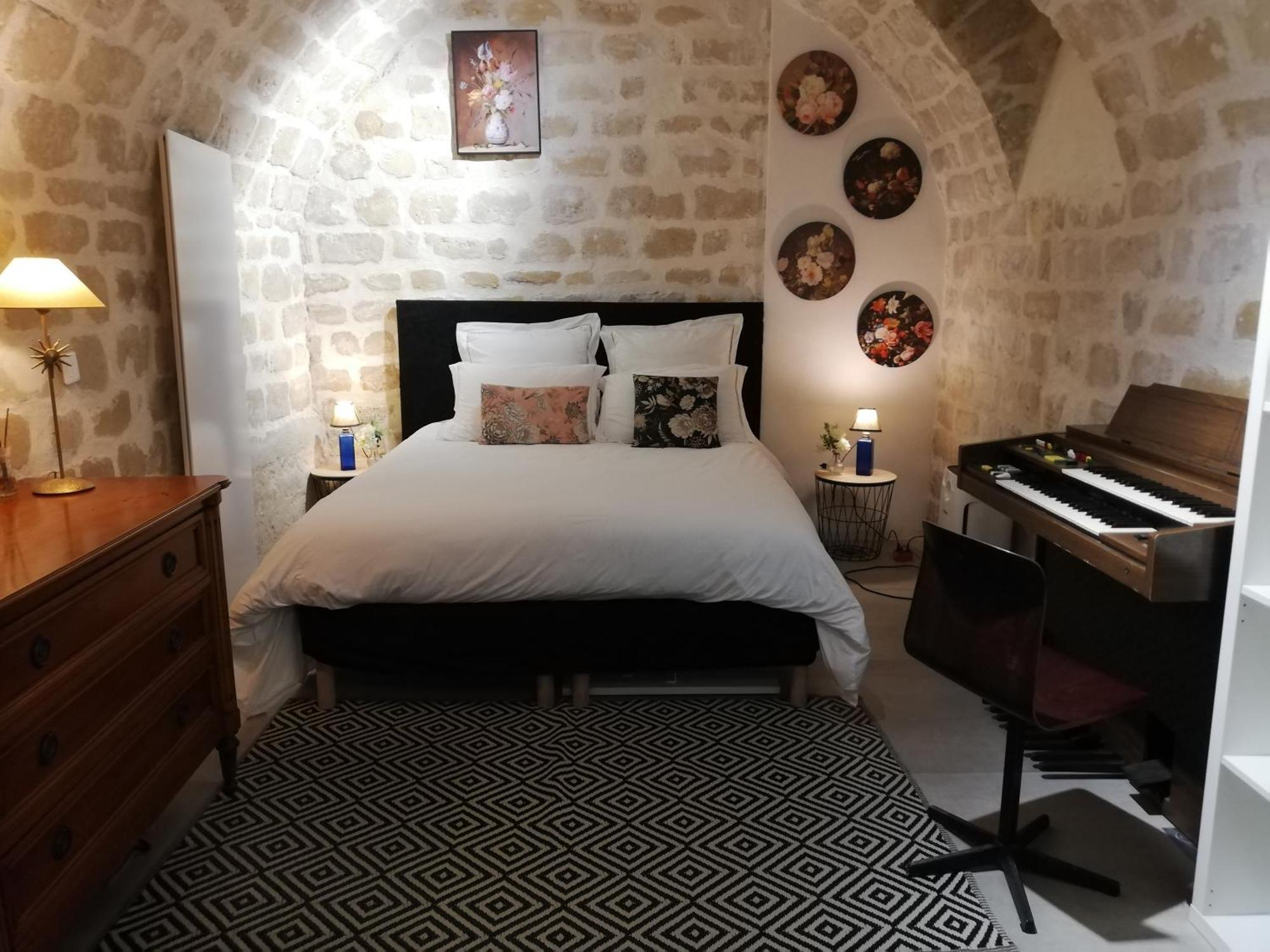 パリLes Freres Montgolfier - Le Marais - 80 M2アパートメント エクステリア 写真