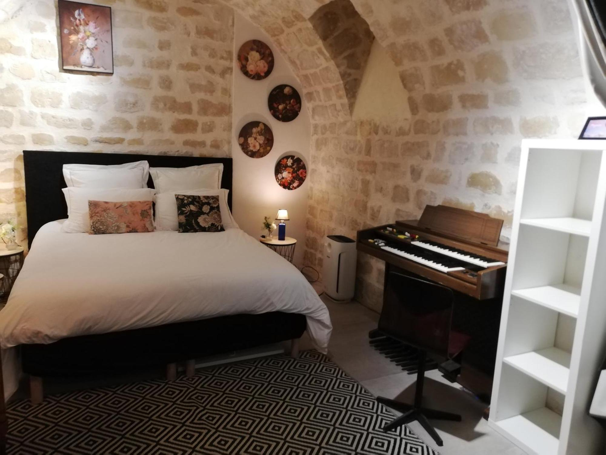 パリLes Freres Montgolfier - Le Marais - 80 M2アパートメント エクステリア 写真